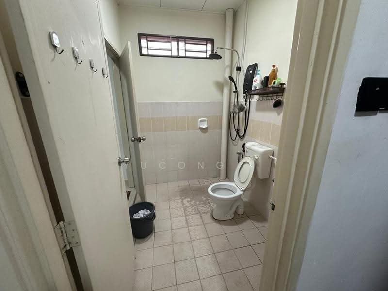 Rumah Teres 2-Tingkat untuk Dijual di Bandar Pulai Jaya (Kulai) - Yucong . - Bathroom - PropertyGuru.com.my