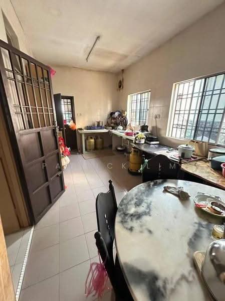 2-storey Terraced House for Sale in Bukit Indah (Iskandar Puteri (Nusajaya)) - Patrick Lim - Kitchen - PropertyGuru.com.my