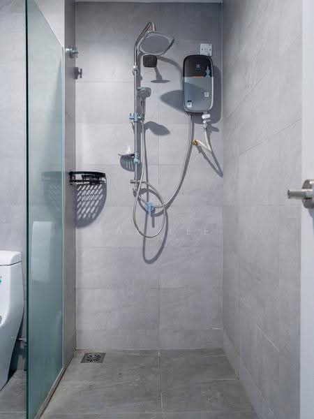 Service Residence for Rent at SUNSURIA FORUM SERVICED APARTMENT - Ray Lee - Bathroom - PropertyGuru.com.my