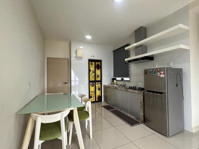 Service Residence for Rent at ARC @ Austin Hills - Jasmine Ong - Kitchen - PropertyGuru.com.my