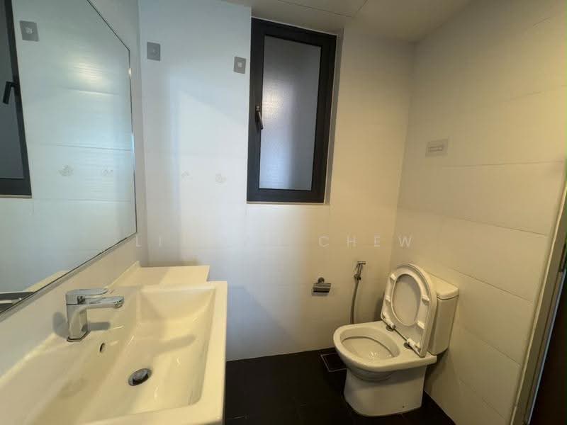 Service Residence for Rent at V@SUMMERPLACE - Li Lian Chew - Bathroom - PropertyGuru.com.my