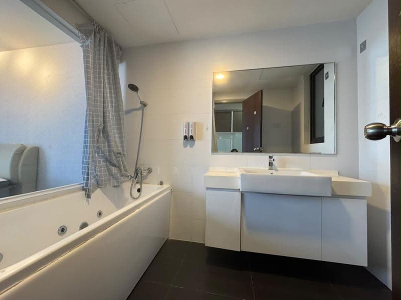 Service Residence for Rent at V@SUMMERPLACE - Li Lian Chew - Bathroom - PropertyGuru.com.my