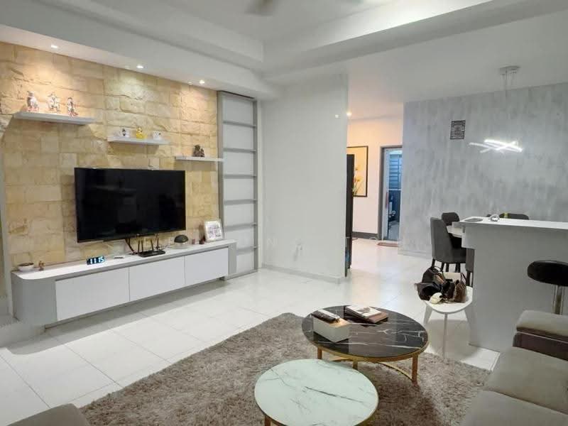 2-storey Terraced House for Sale in Taman Setia Indah (Tebrau) - Ee Fong Toh - Living Room - PropertyGuru.com.my