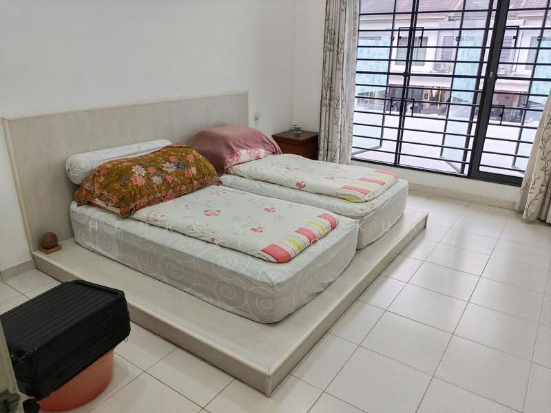 Rumah Teres untuk Dijual di Taman Semenyih Mewah (Semenyih) - Henry Kooi Kuan Xiang - Bedroom - PropertyGuru.com.my