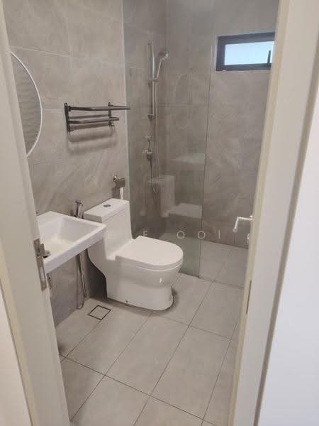 Kediaman Servis untuk Disewa di Quinn Residence - Jeff Ooi - Bathroom - PropertyGuru.com.my