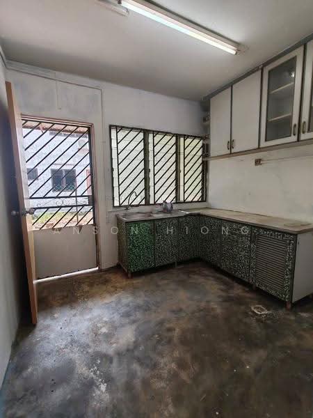 2-storey Terraced House for Sale in Taman Skudai Baru (Skudai) - Anson Hiong - Kitchen - PropertyGuru.com.my