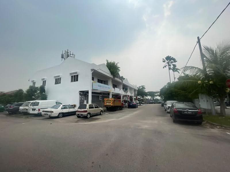 Shop for Sale in Taman Daya (Johor Bahru) - Daniel Yong - Exterior - PropertyGuru.com.my