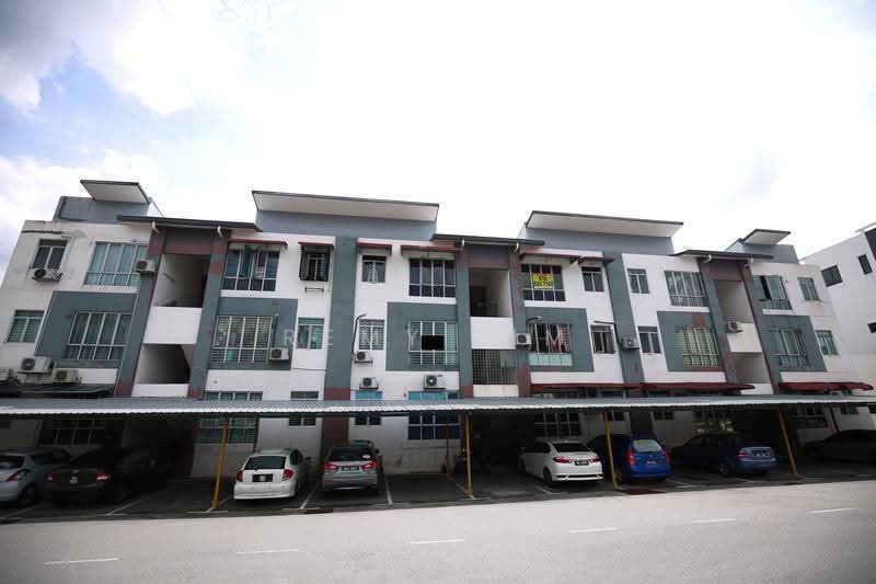Rumah Bandar untuk Dijual di Bandar Mahkota Cheras (Cheras) - Remy Lim - Exterior - PropertyGuru.com.my