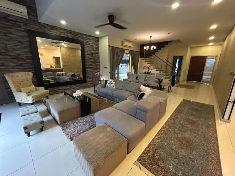 Semi-Detached House for Sale in Sunway Alam Suria (Shah Alam) - Syahmi Shahordin - Living Room - PropertyGuru.com.my