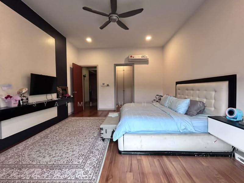 Semi-Detached House for Sale in Sunway Alam Suria (Shah Alam) - Syahmi Shahordin - Bedroom - PropertyGuru.com.my