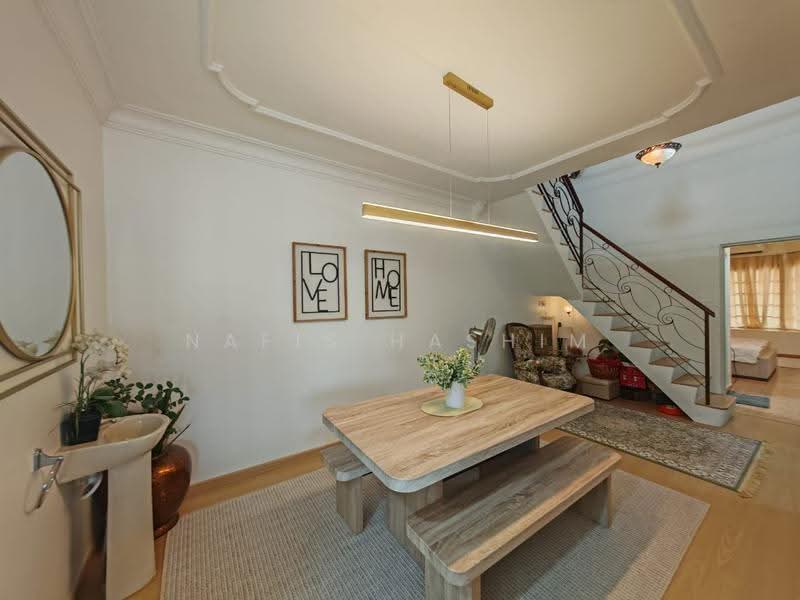 1.5-storey Terraced House for Sale in Taman Cempaka (Ampang) - Nafis Hashim - Interior - PropertyGuru.com.my