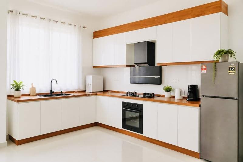 2-storey Terraced House for Rent in Bandar Rimbayu (Telok Panglima Garang) - Kow Tze Fui - Kitchen - PropertyGuru.com.my