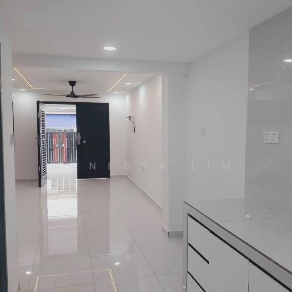 2-storey Terraced House for Sale in Taman Johor Jaya (Johor Bahru) - Vanessa Lim - Interior - PropertyGuru.com.my
