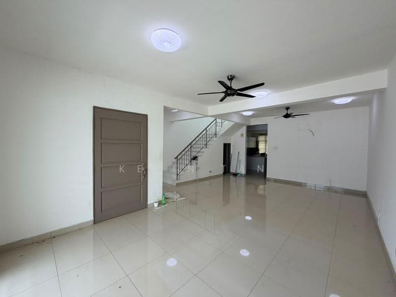 2-storey Terraced House for Rent in Lakeside Residences (Puchong) - Kevin Tan - Living Room - PropertyGuru.com.my