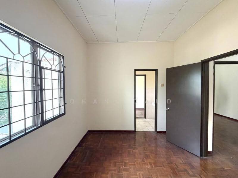 Cluster House for Sale in Taman Garing Utama (Rawang) - Rohani Daud - Interior - PropertyGuru.com.my
