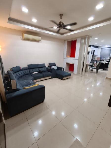 2-storey Terraced House for Sale in Johor Bahru (Johor) - Janice Teo - Living Room - PropertyGuru.com.my