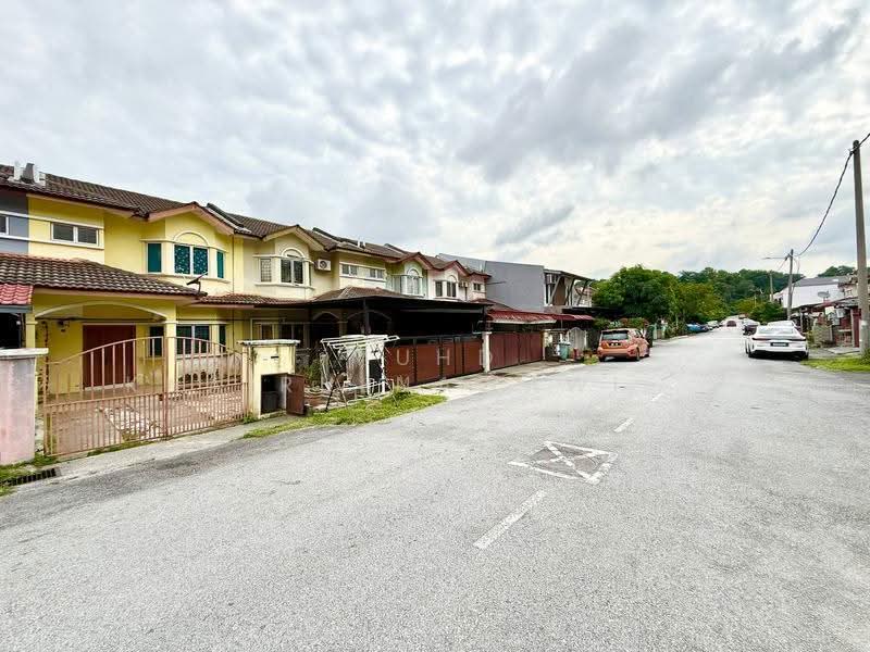 2-storey Terraced House for Sale in Cheras (Selangor) - Muhd Khairulnawawi Kamaruddin - Exterior - PropertyGuru.com.my