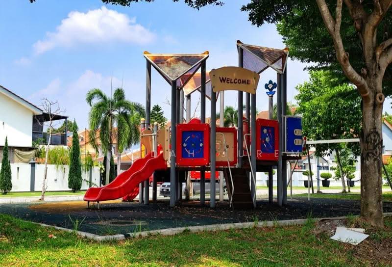 Rumah Berkembar untuk Dijual di Setia Impian (Setia Alam) - Rashidah Juremi - Exterior - PropertyGuru.com.my