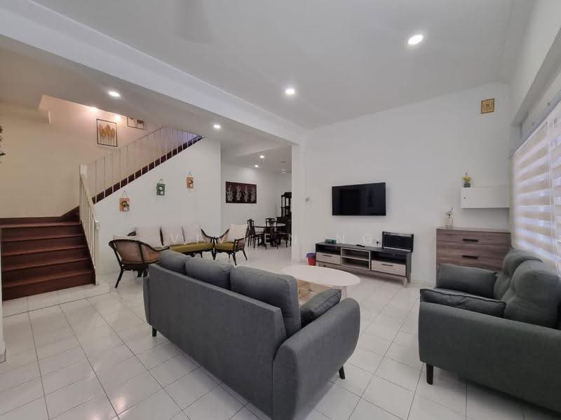 Rumah Berkembar untuk Dijual di Taman Mayfair (Ipoh) - Vivien Ng - Living Room - PropertyGuru.com.my