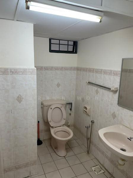 Condominium for Rent at Vista Komanwel B - DARREN WONG - Bathroom - PropertyGuru.com.my