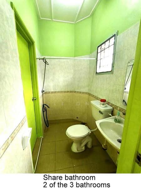 2-storey Terraced House for Sale in Taman Impian Emas (Skudai) - Bill Ong - Bathroom - PropertyGuru.com.my