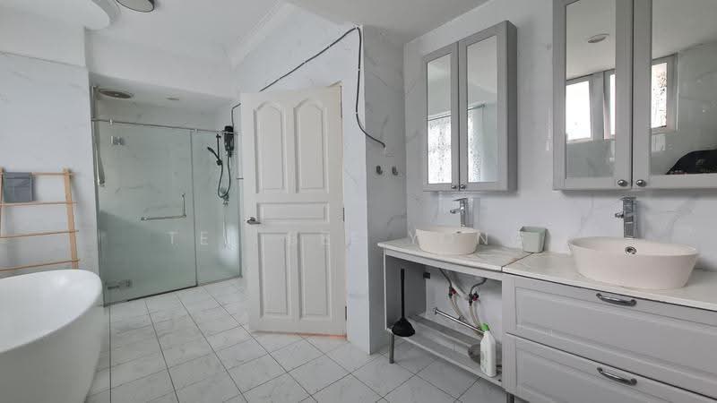 Condominium for Rent at Bayu Angkasa - Tee Bee Yong - Bathroom - PropertyGuru.com.my