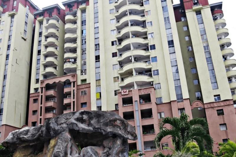 Kondominium untuk Dijual di Amadesa Resort Condominium - Kylie Lee - PropertyGuru.com.my