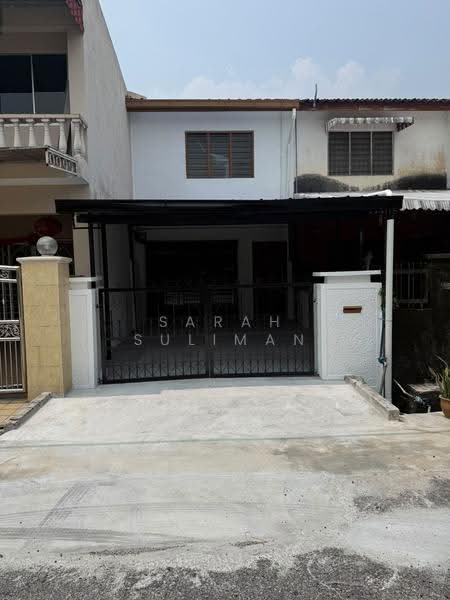 Rumah Teres 2-Tingkat untuk Disewa di Batu Caves (Selangor) - Sarah Suliman - Exterior - PropertyGuru.com.my