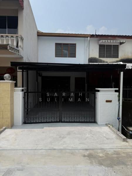 Rumah Teres 2-Tingkat untuk Disewa di Batu Caves (Selangor) - Sarah Suliman - Exterior - PropertyGuru.com.my
