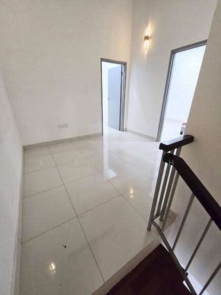 Rumah Teres 2-Tingkat untuk Dijual di Mutiara Rini (Skudai) - Ee Fong Toh - Interior - PropertyGuru.com.my