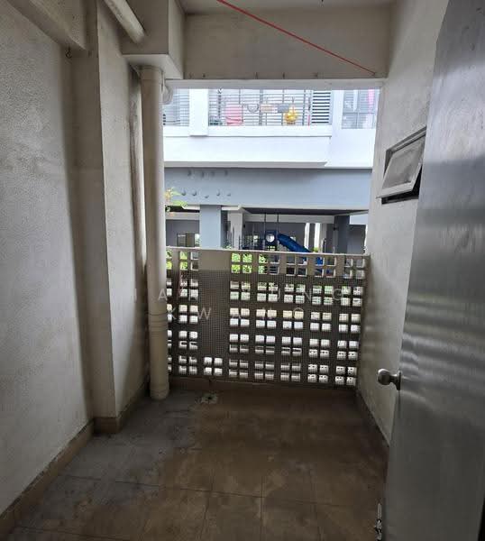 Soho for Sale in Puchong (Selangor) - Han Yung Kwang - Balcony - PropertyGuru.com.my