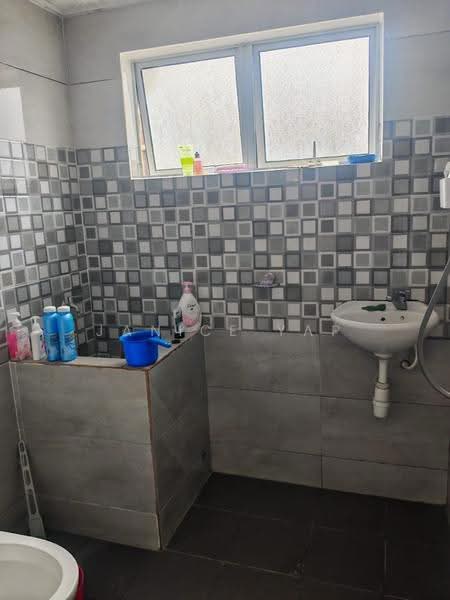 Rumah Teres 1-Tingkat untuk Dijual di Pandan Jaya (Ampang) - Janice Yap - Bathroom - PropertyGuru.com.my