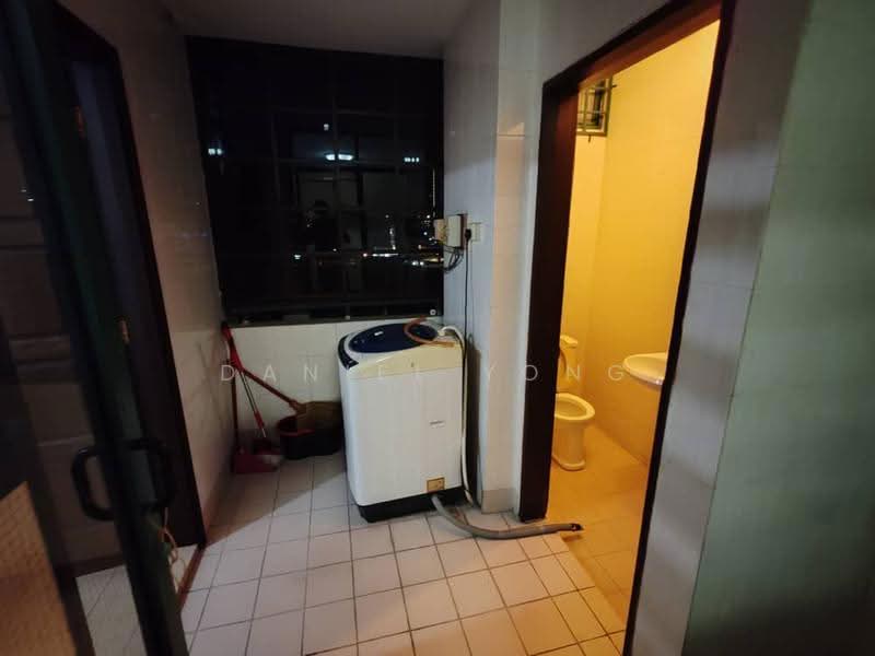 Kondominium untuk Disewa di The Wadihana - Daniel Yong - Bathroom - PropertyGuru.com.my