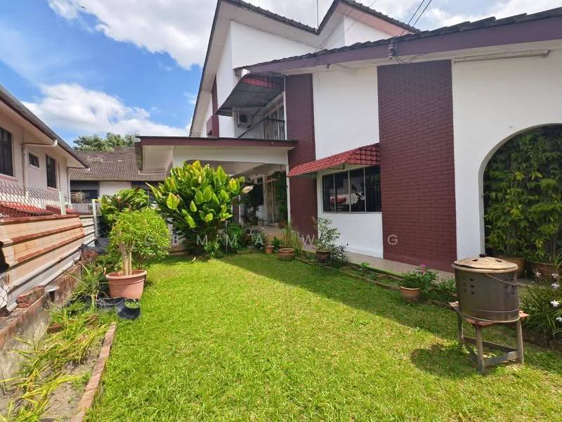 Semi-Detached House for Sale in Johor Bahru (Johor) - Gemma Wong - Exterior - PropertyGuru.com.my