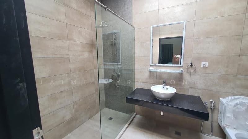Bungalow House untuk Disewa di Kota Kinabalu (Sabah) - Jaime Myra Tong - Bathroom - PropertyGuru.com.my