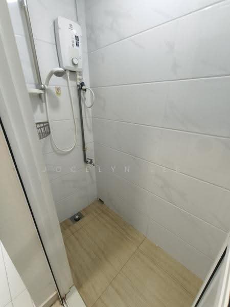 Service Residence for Sale at Country Garden Central Park - Jocelyn Lee - PropertyGuru.com.my