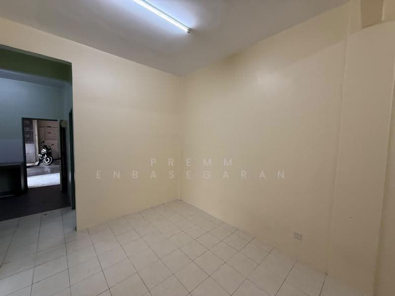 Tanah Kediaman untuk Dijual di Batu Gajah (Perak) - Premm Enbasegaran - Interior - PropertyGuru.com.my