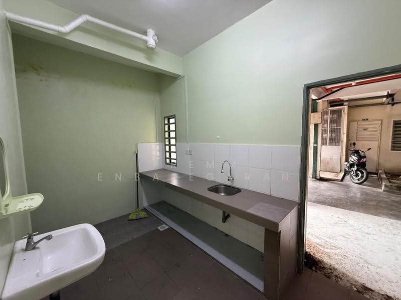 Tanah Kediaman untuk Dijual di Batu Gajah (Perak) - Premm Enbasegaran - Kitchen - PropertyGuru.com.my