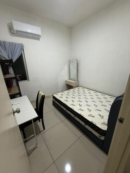 Kediaman Servis untuk Disewa di Greenfield Regency - Tina Tan - Bedroom - PropertyGuru.com.my