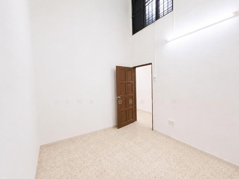 1-storey Terraced House for Sale in Taman Semarak (Nilai) - Hawa Ibrahim - Interior - PropertyGuru.com.my