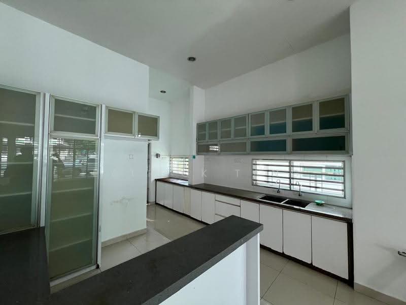 Semi-Detached House for Sale in Setia Vista (Bayan Lepas) - Patrick Tang - Kitchen - PropertyGuru.com.my