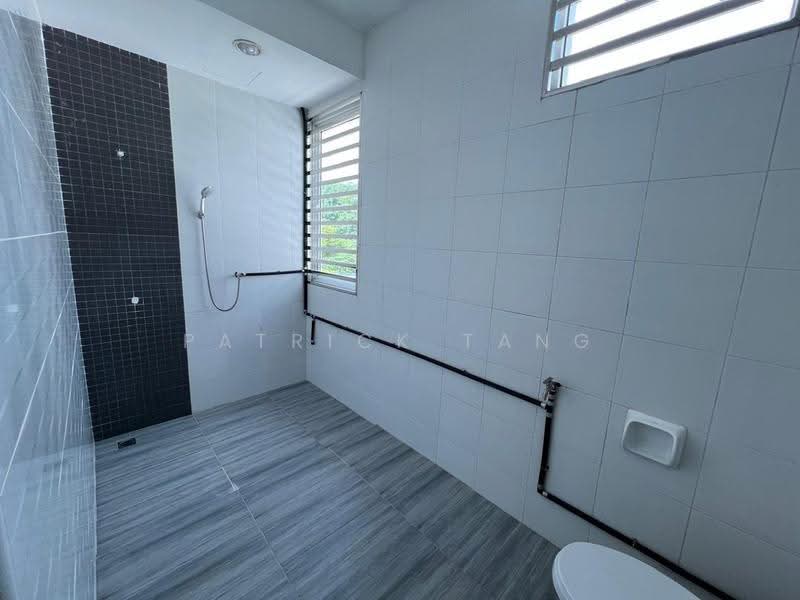 Semi-Detached House for Sale in Setia Vista (Bayan Lepas) - Patrick Tang - Bathroom - PropertyGuru.com.my