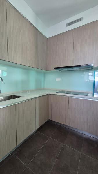 Kediaman Servis untuk Dijual di Serviced Residence @ Sunway D'hill Residences - Emily Lee - Kitchen - PropertyGuru.com.my
