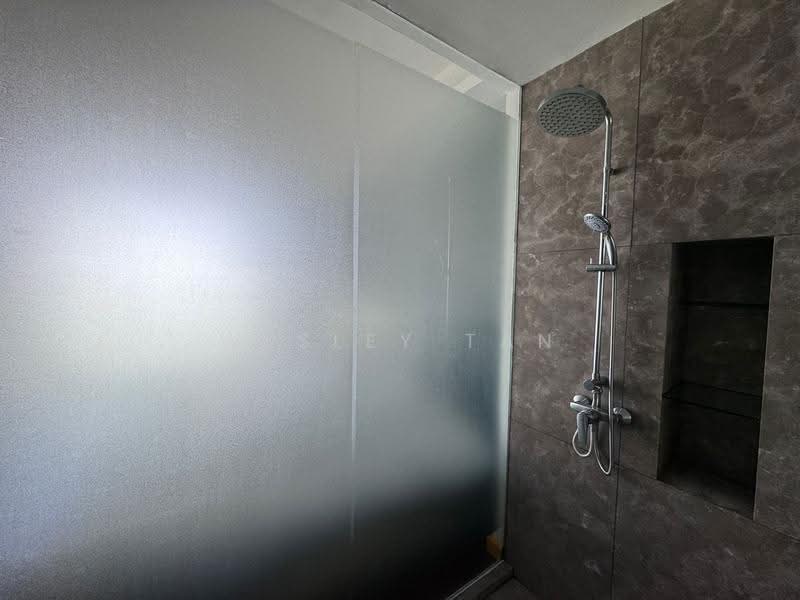 Kediaman Servis untuk Disewa di The Shore @ Malacca River - Wesley Tan - Bathroom - PropertyGuru.com.my