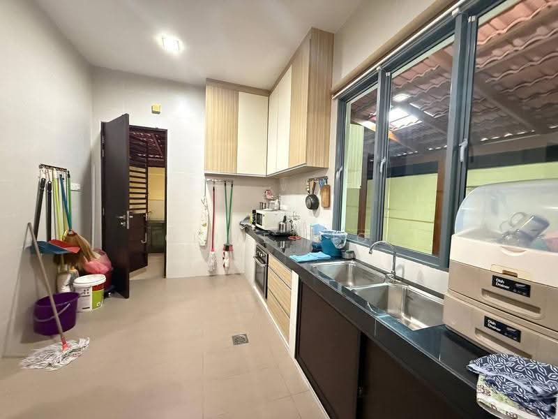 Bungalow House for Sale in Ipoh (Perak) - Joline YEOW - Kitchen - PropertyGuru.com.my