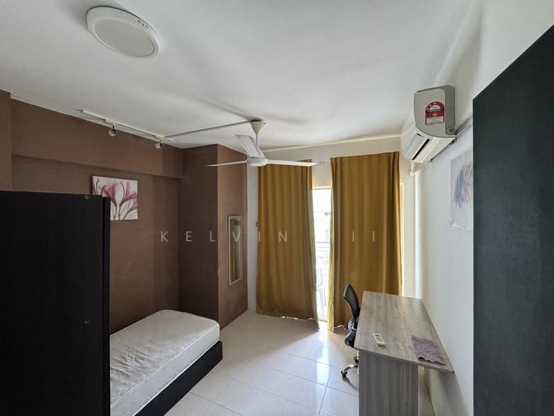 Kondominium untuk Disewa di Warisan City View - Kelvin Hii - Bedroom - PropertyGuru.com.my
