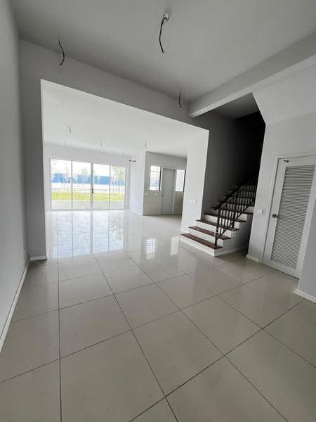 2-storey Terraced House for Sale in Tamansari (Rawang) - Steven Lee - Living Room - PropertyGuru.com.my