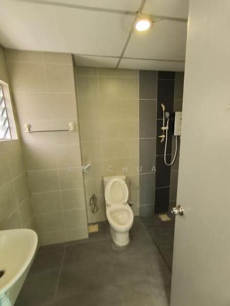 Condominium for Sale at Kiara Residence 2 (Residensi Kiara Jalil 2) - JC Chua - Bathroom - PropertyGuru.com.my