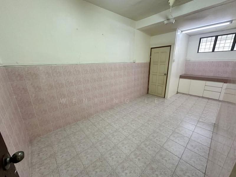 2-storey Terraced House for Sale in Taman Skudai Baru (Skudai) - Wenting Lee - Kitchen - PropertyGuru.com.my