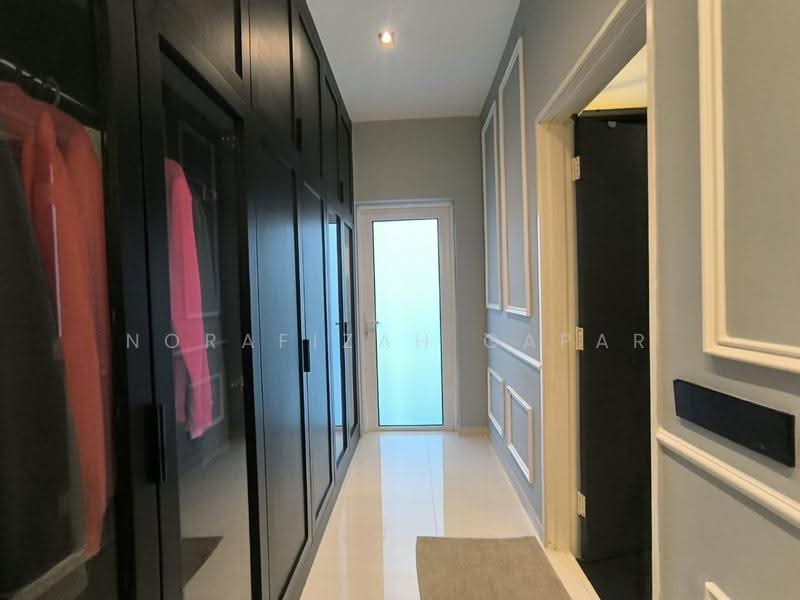 Bungalow House for Rent in Cyberjaya (Selangor) - NoraFizah Gapar - Corridor - PropertyGuru.com.my